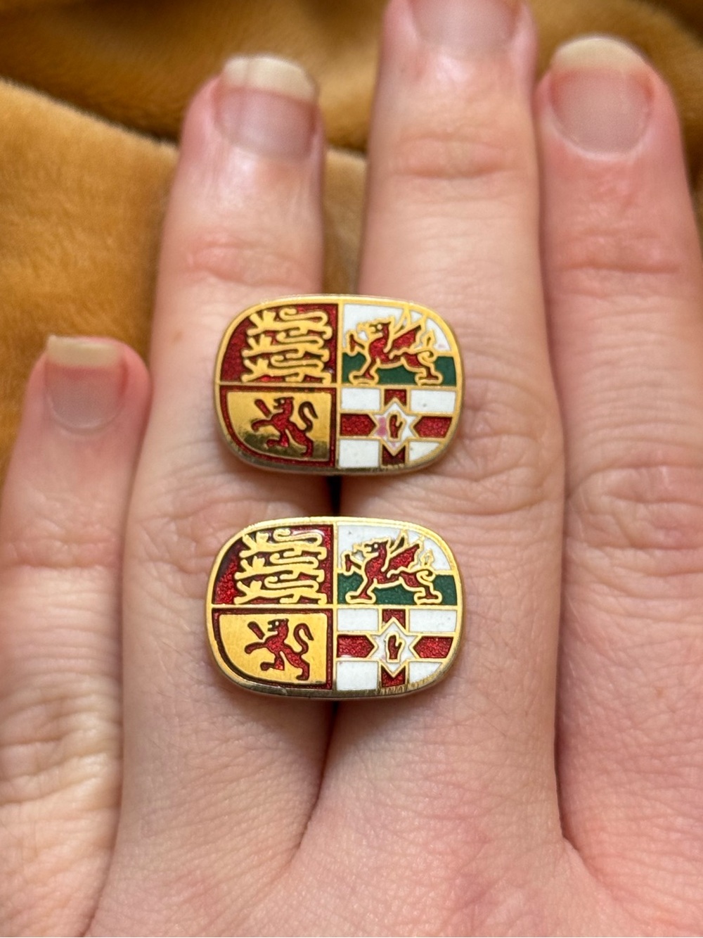 United Kingdom 4 home nations heraldic shield Gold cufflinks- vintage costume
